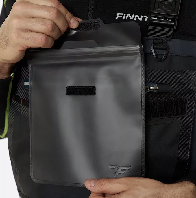 DERS PRO GUIDE FINNTRAIL DETTAGLIO PORTACELLULARE